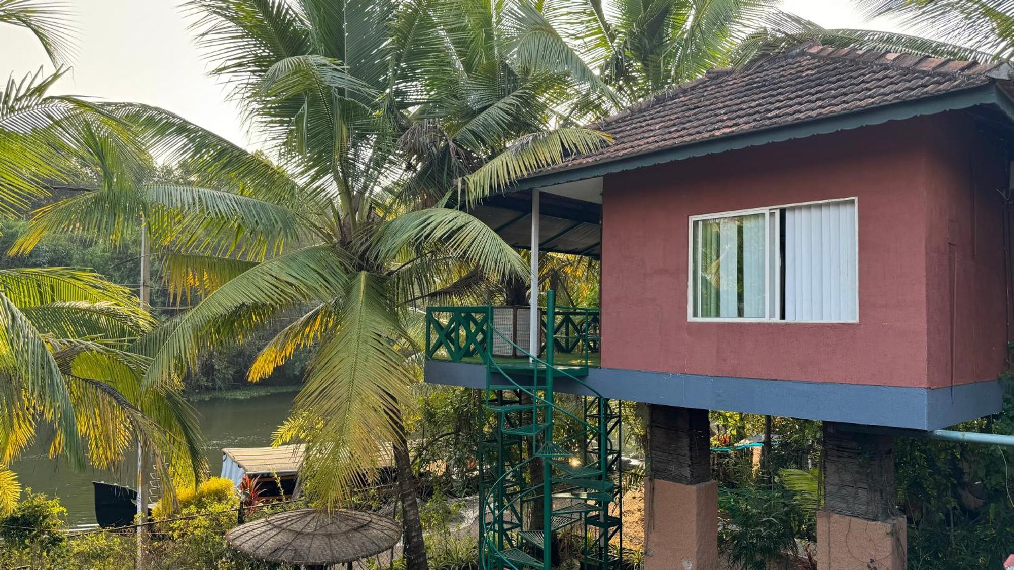 Garggi Kumarakom Village Homestay 외부 사진